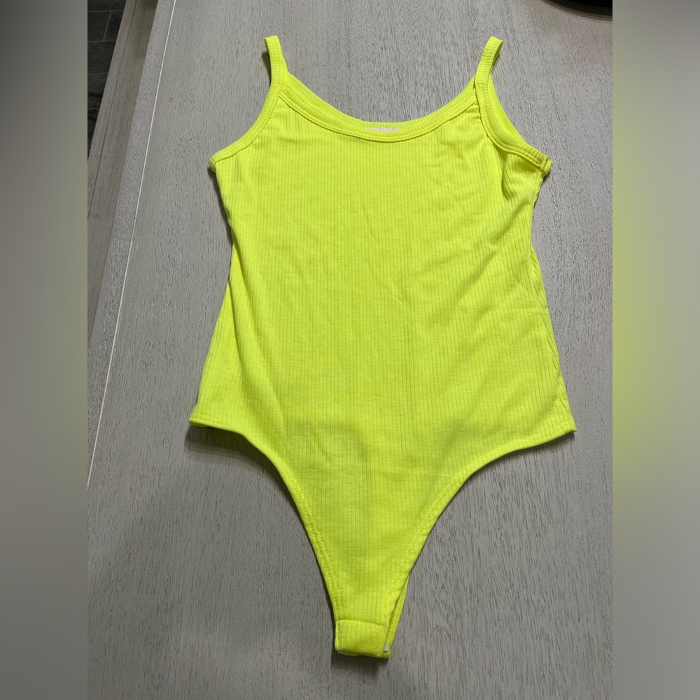 Pink Lily Bodysuit Size Small, Never Worn